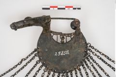 Foto von Bronzehalbmondgehängefibel (NHMW-PRAE-025256)